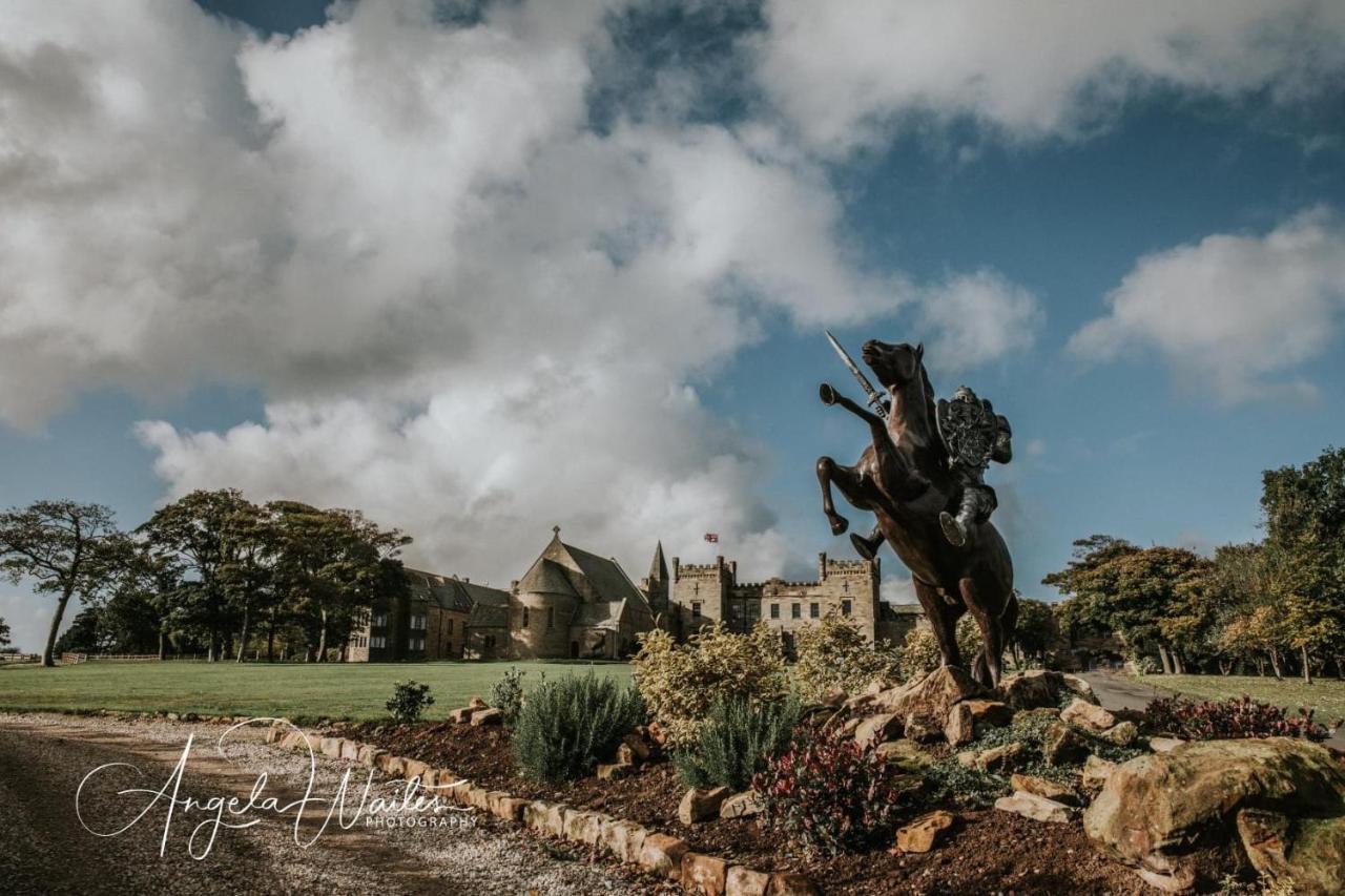 Sneaton Castle Hotel Whitby Kültér fotó